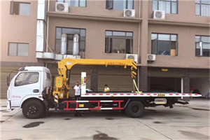 麻山附近汽车轮胎更换